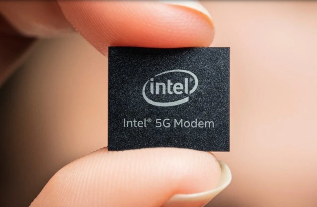 Apple a initialement demandé à Intel de fabriquer une puce de modem 5G pour l'iPhone afin d'éviter de traiter avec Qualcomm