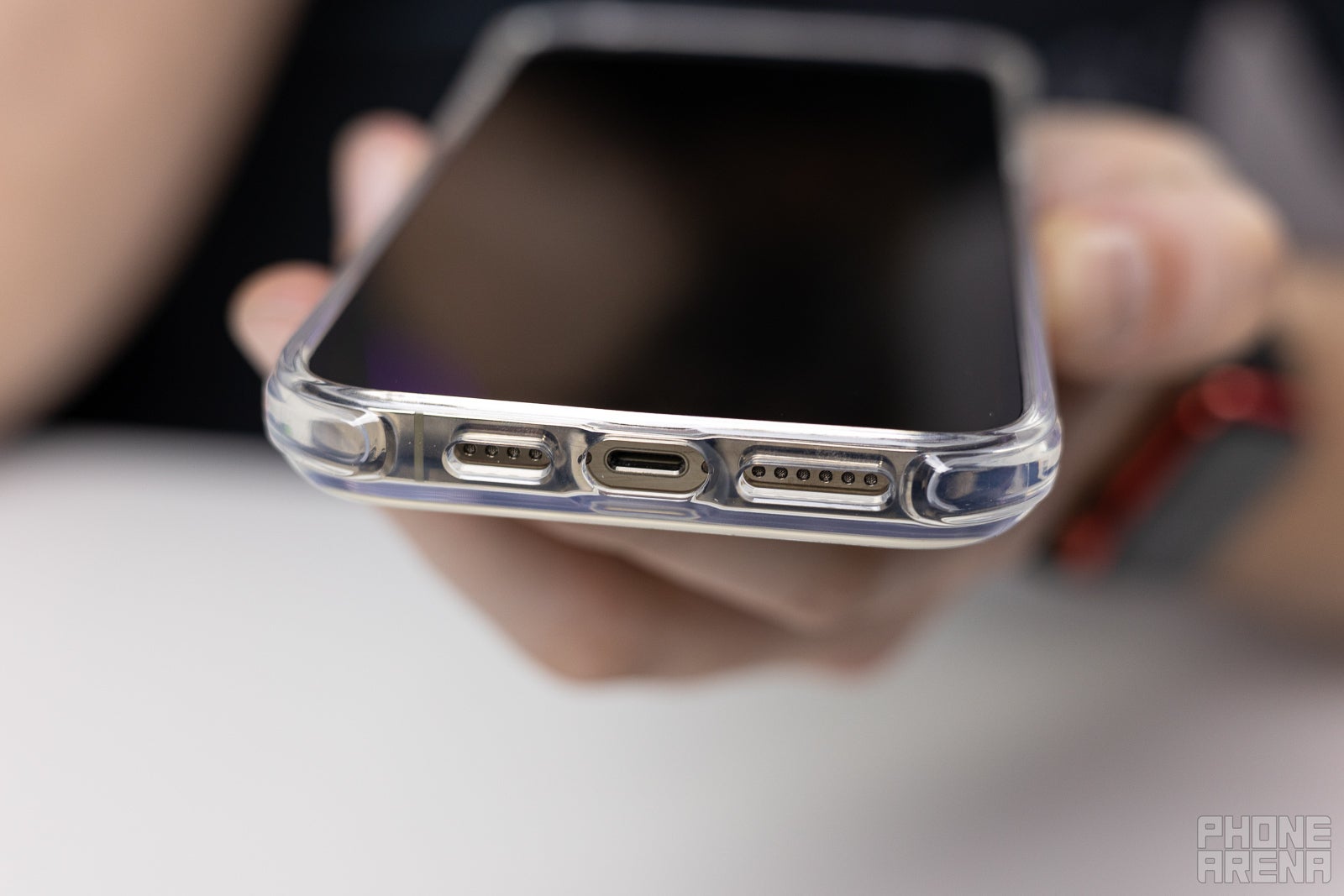 High-quality iPhone 14 clear cases at a discount!