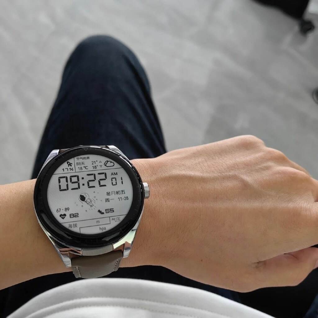 This Huawei smartwatch comes with hidden earbuds, but is it worth