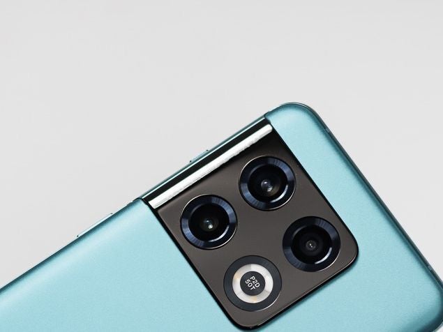 The OnePlus 10 Pro had a typical camera setup, unlike the circular design expected on the 11. - OnePlus 11 may get announced on December 17, as per new leak