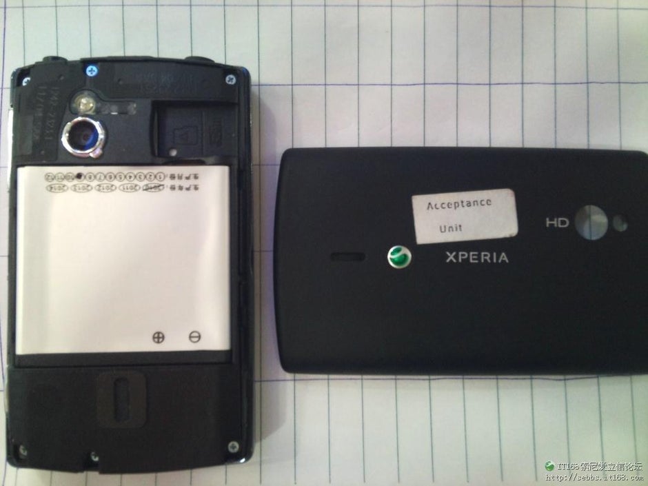 Sony Ericsson Xperia Mini Pro 2 leaks out again: 1GHz CPU, 5MP camera