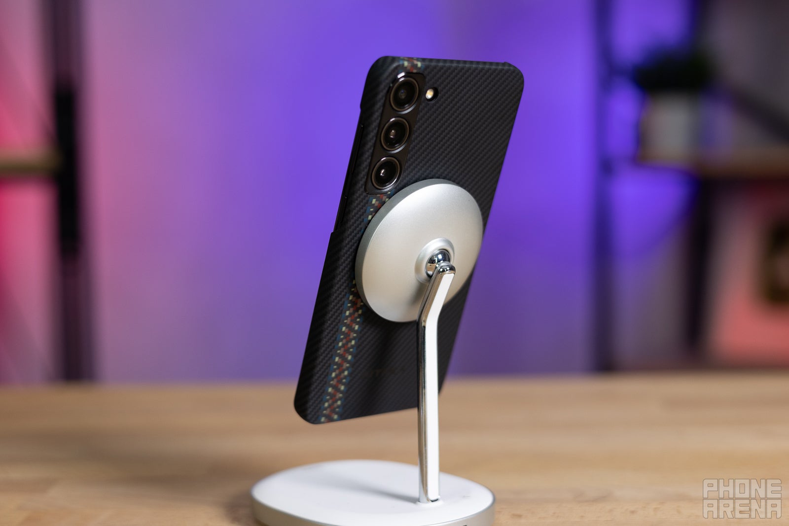 The thinnest Galaxy S23 case with MagSafe! Pitaka MagEZ Case 3