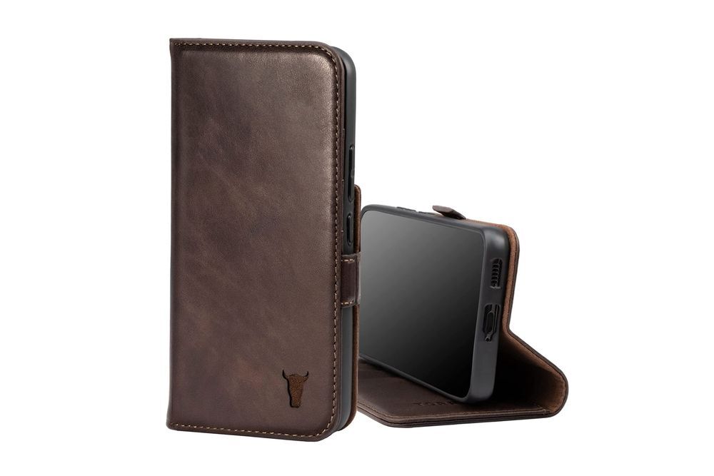 TORRO Genuine Leather Galaxy S22 Ultra Wallet case - The best Galaxy S22 Ultra cases you can buy right now