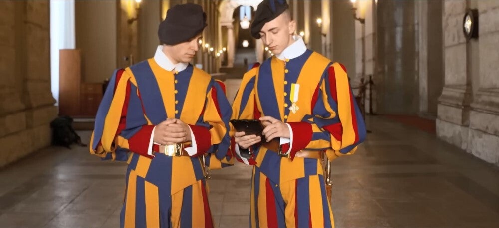Samsung Knox Suite helps the Swiss Guard in protecting the Vatican and the Pope