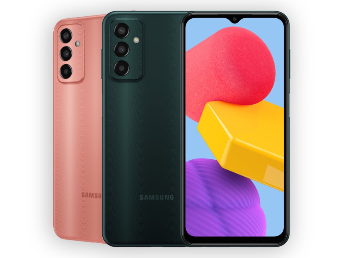 The Galaxy M13 in two of its available colors! - Amazon UK currently has the budget Galaxy M13 with a very juicy discount