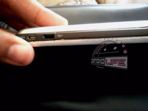 Is this a picture of a Motorola device with a quad-core Tegra 3 processor and a 12MP camera? - Has a Tegra 3 device stopped to pose for a picture?