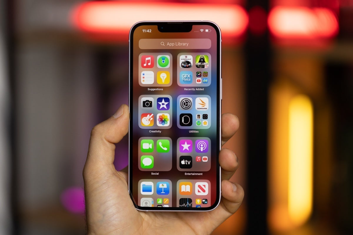 Would you like to see the screen size of the regular iPhone 14 (pictured here) go up a notch for the base iPhone 16? - Apple iPhone 16 series leaks 'start' with (slightly) bigger Pro and Pro Max screens