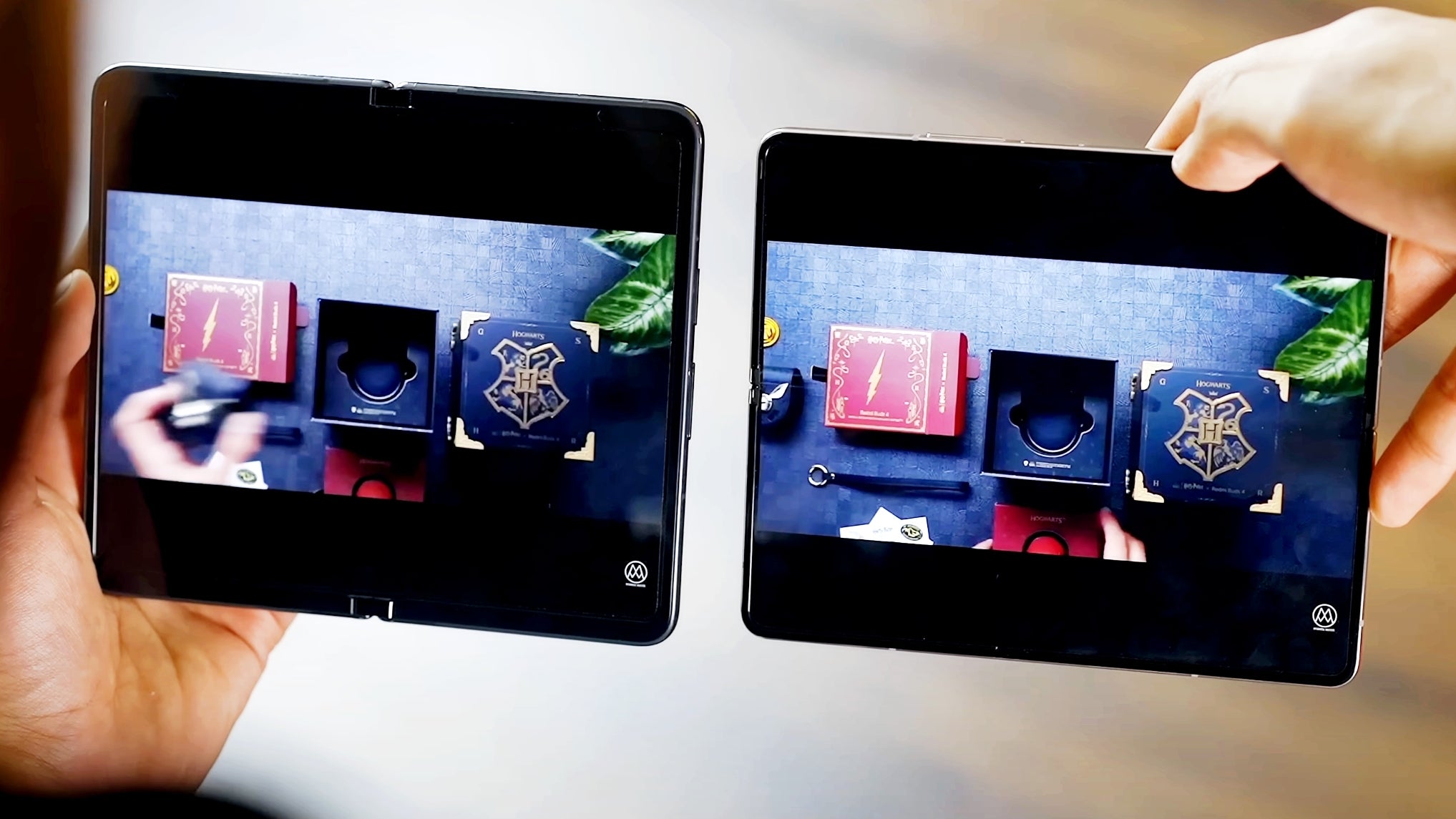 Pixel Fold (left), Galaxy Z Fold 4 (right). Images courtesy of Mrwhosetheboss. - Pixel Fold: Google’s anti-Galaxy Fold foldable hasn’t learned much from Samsung’s mistakes