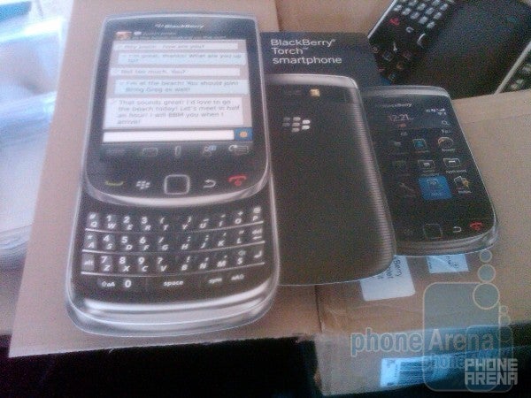 This poster apparently shows the Verizon variant of the BlackBerry Torch - Is Verizon carrying a Torch for BlackBerry?