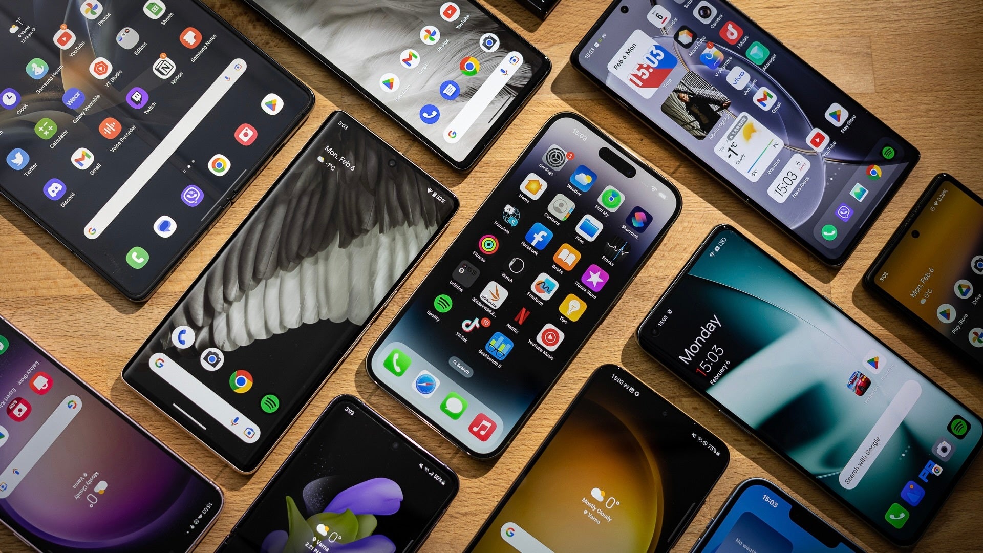 ‘Peak’ Smartphone Design: What We Can(not) Expect from the iPhone 15 and the Galaxy S24
