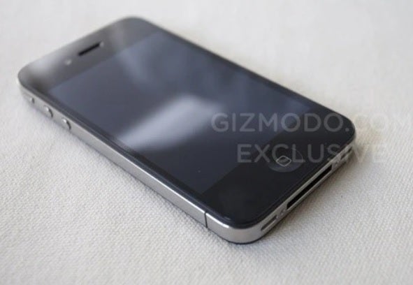 This iPhone 4 prototype was found in a bar six months before it was unveiled - Worried about the Vision Pro being left on a bar floor, Apple has put safeguards in place
