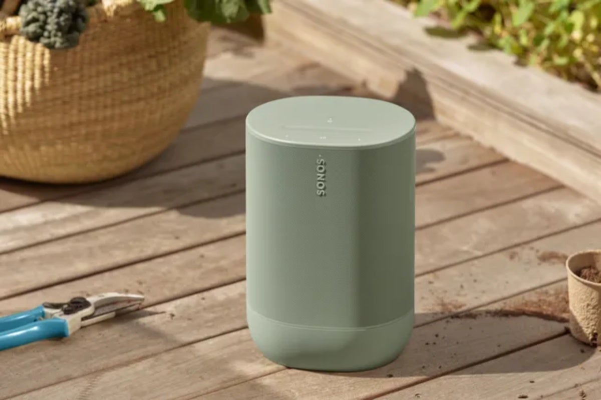 This is apparently how the Sonos Move 2 will look in a new green color. - Super-premium Sonos Move 2 speaker leaks out in full with insane battery life and more