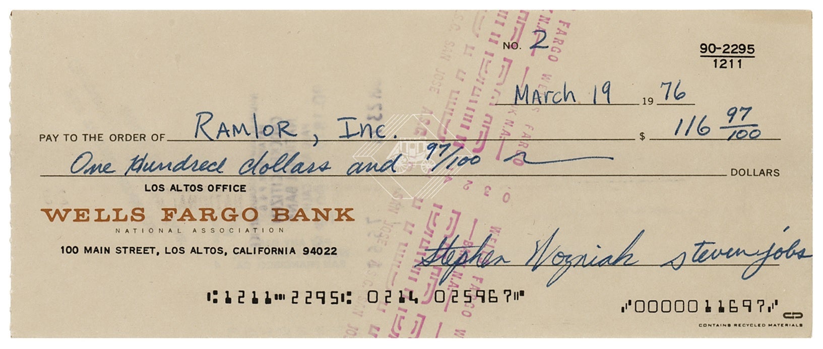 Image Credit–RR Auction - Apple&#039;s $116.97 check signed by Steve Jobs and Steve Wozniak sold for $135,261