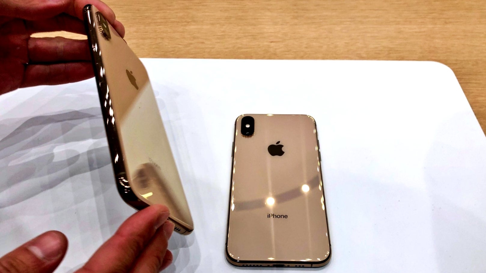 Will you miss the gold iPhone? - Whoever told you iPhone 15 will look the same as iPhone 14 lied: 10 features Apple is taking away