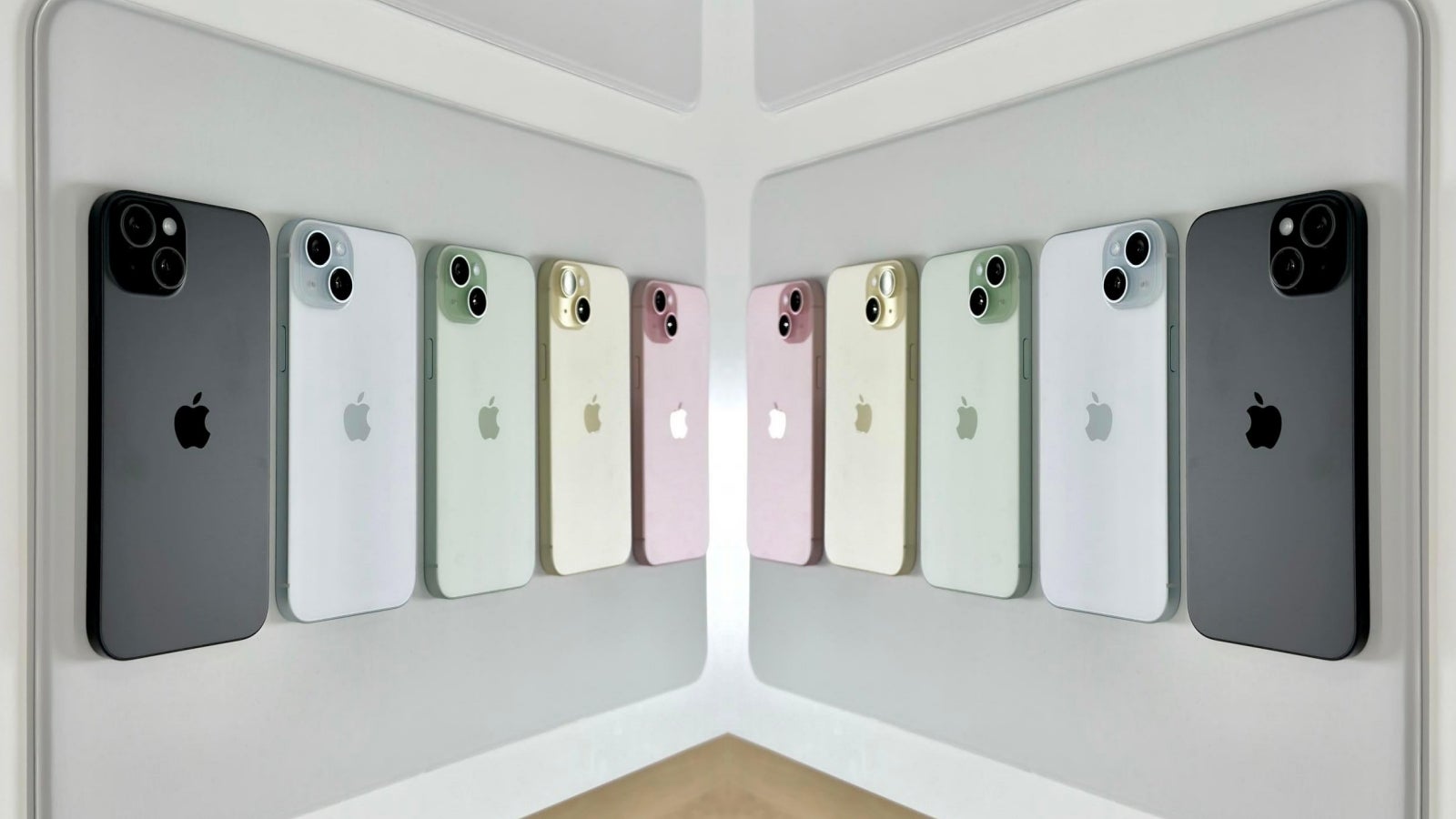 Is the iPhone 15 too good to be true, or were iPhone users always happy with the bare minimum? - $800 iPhone 15 seems too good to be real: Apple can be super generous when the bar is set low