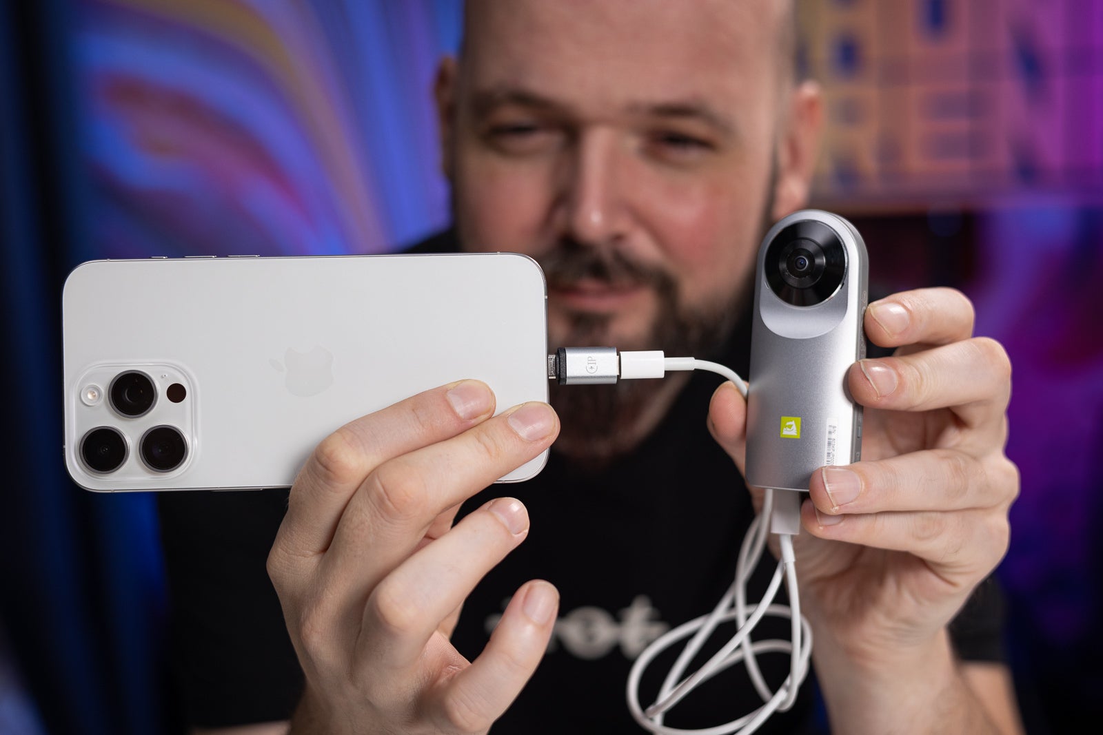 iPhone 15 avec USB C : peut-on utiliser des adaptateurs pour connecter des accessoires Lightning ?