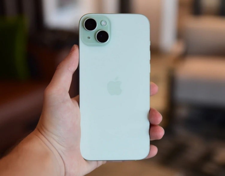 The iPhone is one of the products eligible for Apple's extended return policy - Apple's extended return policy in force for iPhone, iPad, Apple Watch, AirPods and more