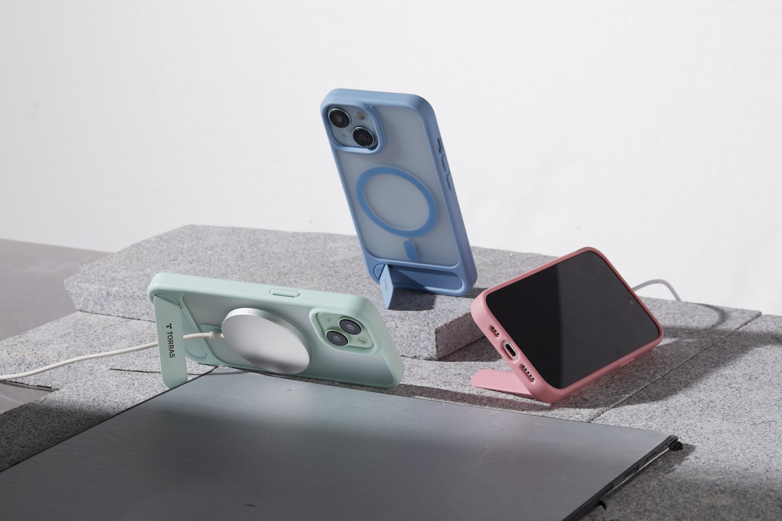 The perfect MagSafe cases for iPhone - Torras Cyber Week deals are here!