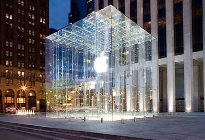 The 32-foot glass cube is the entrance to Apple's NY flagship store - A decade of Apple Stores and the case for brand identity