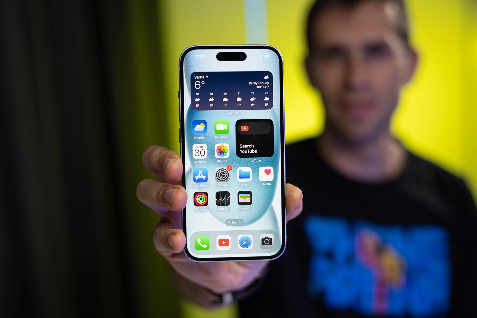 Even at 60Hz the iPhone 15 is a smooth operator. - My experience with the iPhone 15: all the phone you could possibly need