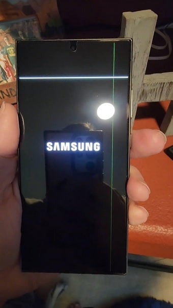 Samsung Galaxy S24 Ultra with screen defect - Galaxy S24 Ultra users are complaining about a thin green line appearing on the screen