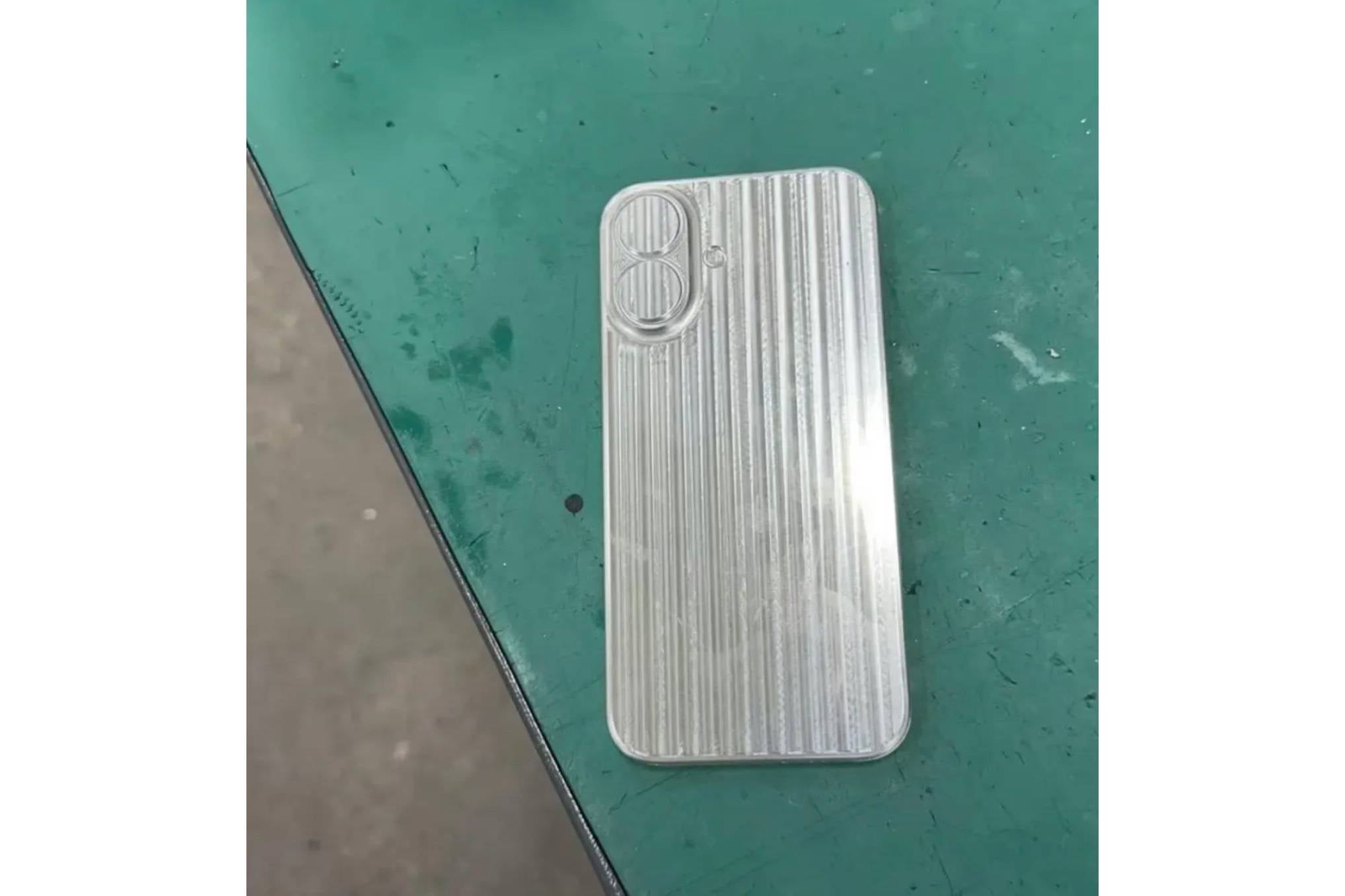 Leaked iPhone 16 mold - Leaked iPhone 16 mold showcases a design stuck in 2017