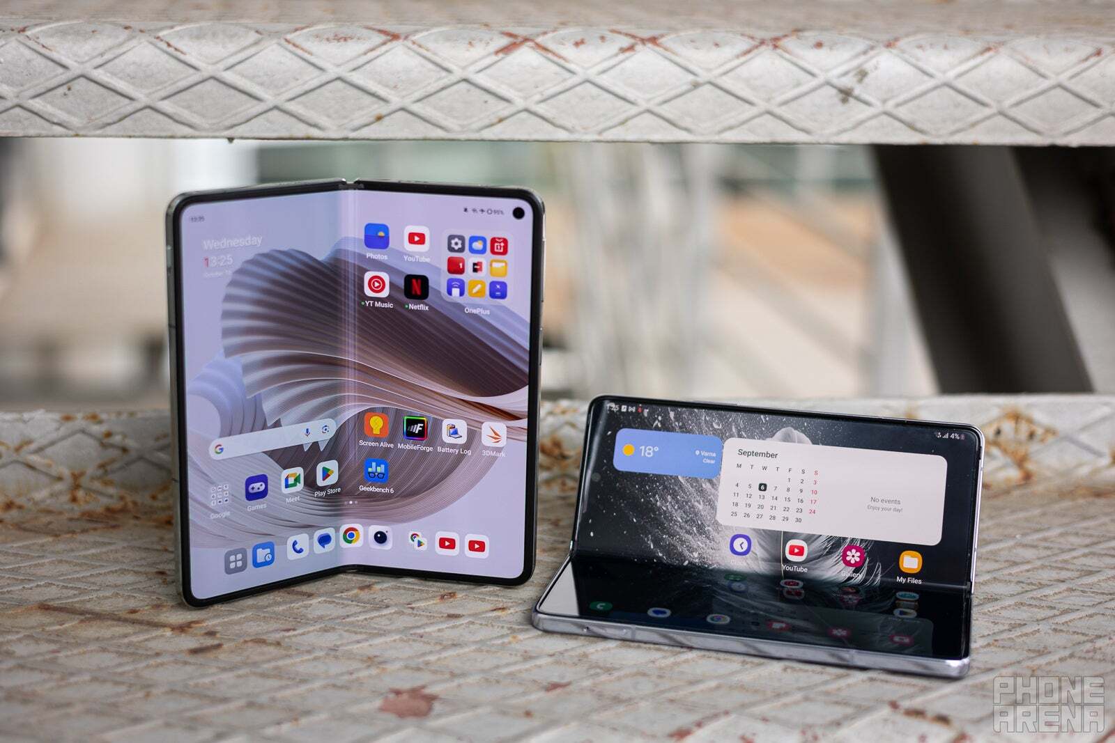 Foldable phones already have killer screens, both indoors and out - Apple hasn&#039;t given up on a foldable iPhone, it just doesn&#039;t need one