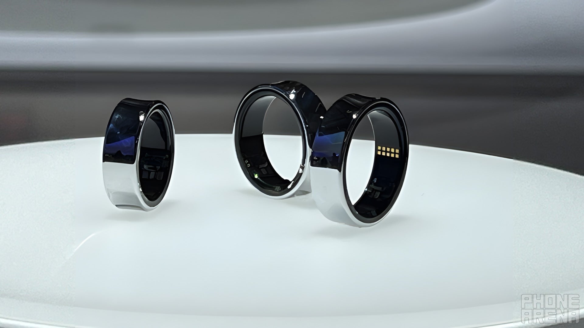 A Samsung está tão orgulhosa do formato Galaxy Ring que o mantém exclusivo - Os usuários do iPhone podem mudar para um Galaxy Ring enquanto ele transforma o Samsung Health em um jardim murado?