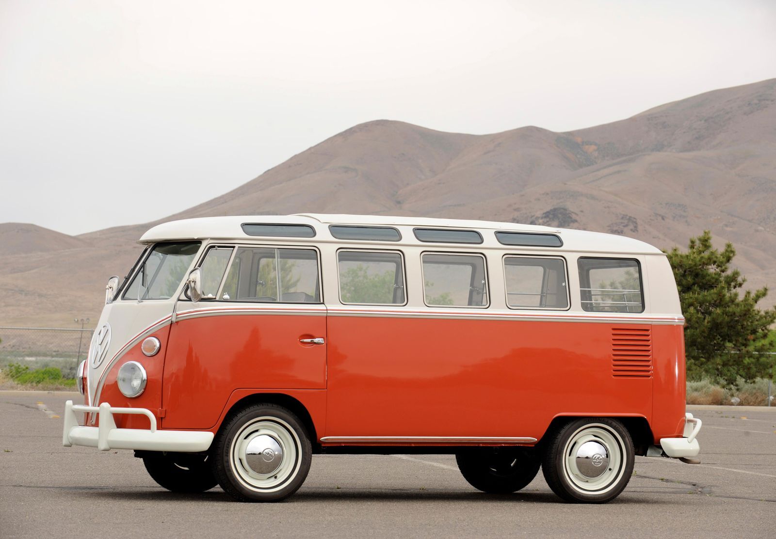 One version of the Apple Car resembled the VW microbus - The Apple Car could have changed the face of the auto industry