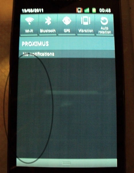 Some Samsung Galaxy S II displays are turning yellow