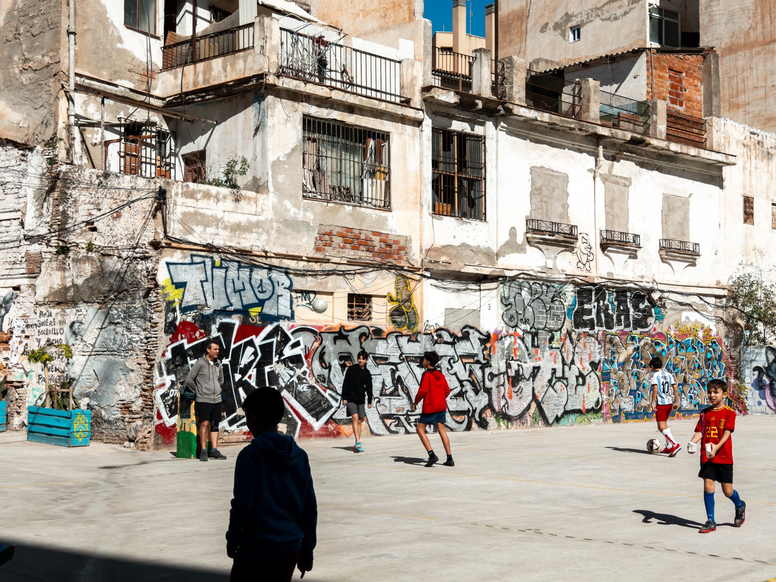 Oppo&#039;s 1x - I took 500 photos in Spain with this phone and now my dedicated camera is redundant (COMPARISON)