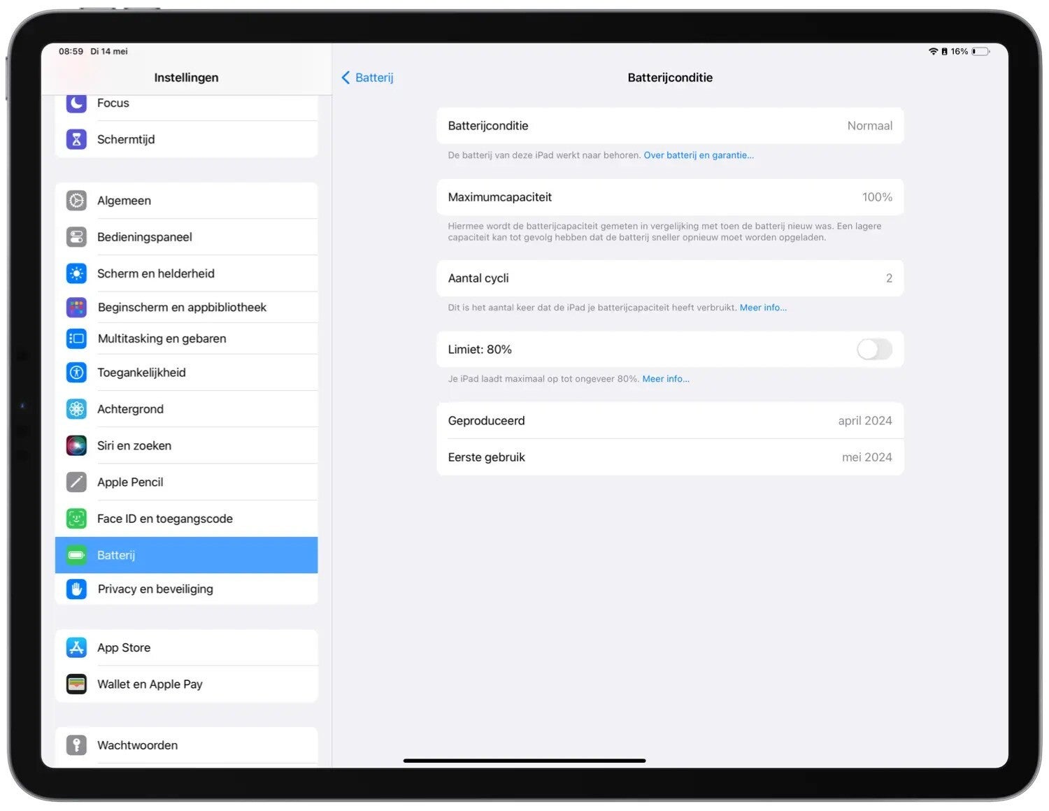 Even though the menu's in Dutch, you can still spot the Battery Health feature on the newest iPad (Image Credit–iCulture) - Apple finally brings Battery Health to the iPad with the new iPad Pro M4 (2024) and iPad Air M2 (2024)