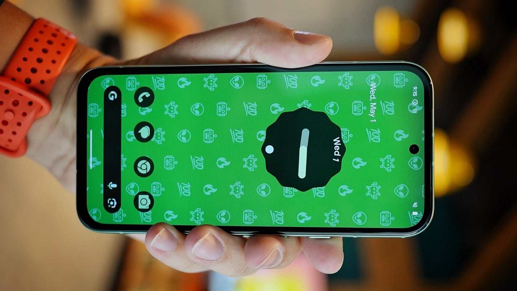 The worst combo? The Pixel 8a’s display borders are both thick and asymmetrical. - Not a good look! Google, Samsung make new phones look older on purpose to sell more flagships?