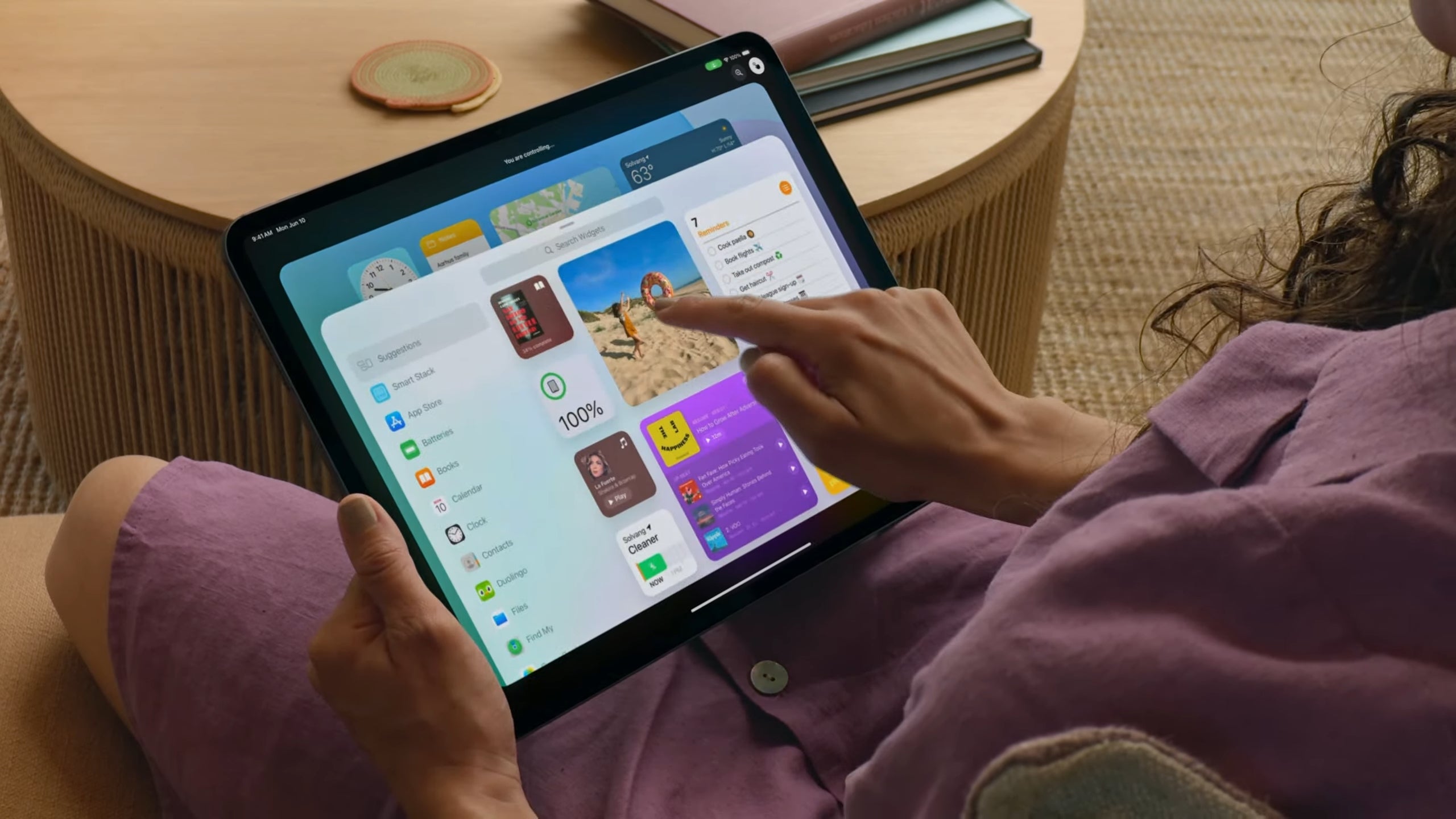 iPadOS 18 looks cool! - iPadOS 18 new features, functions and decorations: you didn&#039;t expect a Calculator this fun, did you?