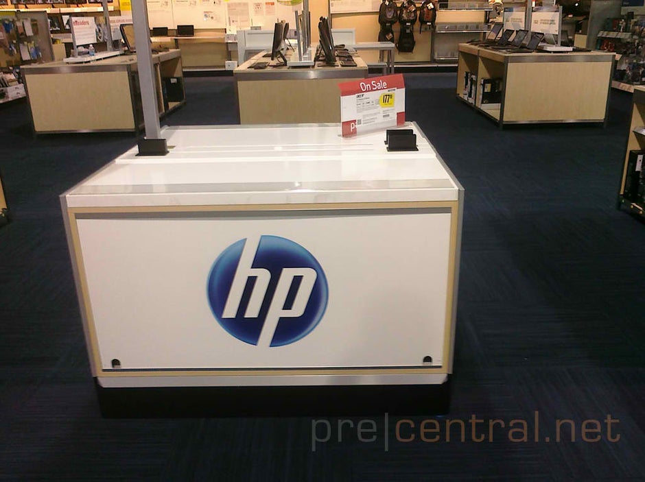 Displays for the HP TouchPad are beginning to appear at Walmart & Best Buy