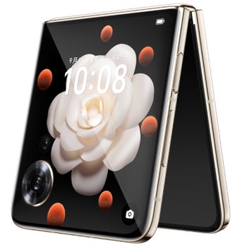 Honor's first flip foldable phone is here to challenge Samsung