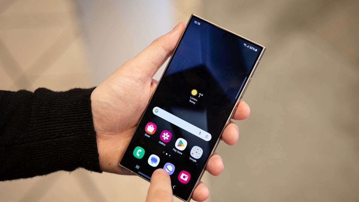 The Galaxy S24 shapes into a big hit | Image credit - Samsung - The Galaxy S25 won't be bad, it's just not going to sell as good as the Galaxy S24
