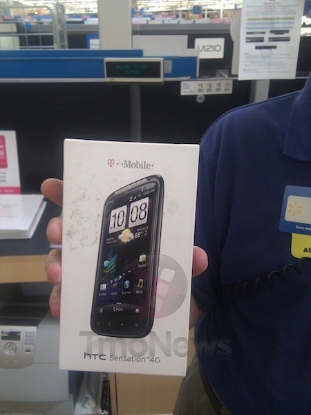 HTC Sensation 4G for T-Mobile is already for sale at some Walmart outlets - HTC Sensation 4G for sale early at Walmart bearing $148 price tag