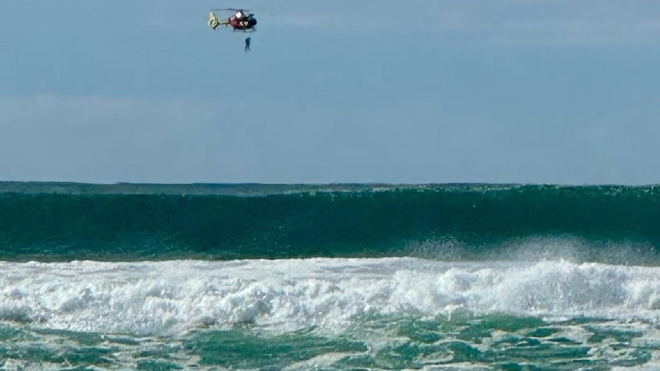 A helicopter rescue. | Image credit&nbsp;Surf Life Saving NSW - Apple Watch does it again by calling for a life saving helicopter rescue