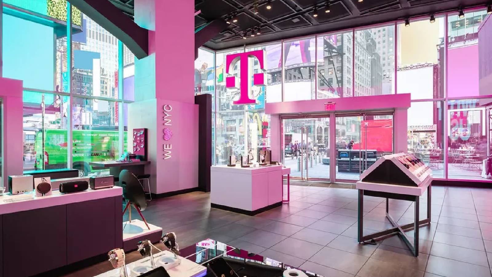 T-Mobile's preferred retailer Arch Telecom accused of squeezing customers for every dime - More employees reveal why it's possibly the worst time to be a T-Mobile customer