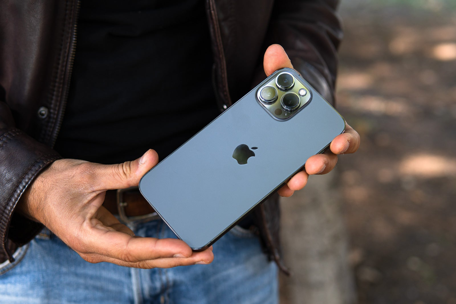 The all-rounder phone - Three years with the iPhone 13 Pro Max: Why I'm not switching yet