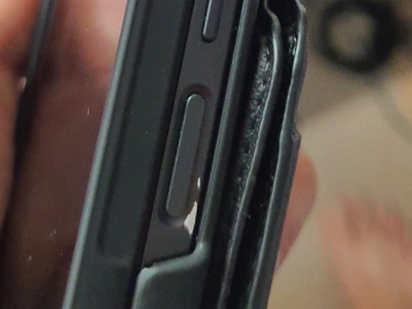 You're charging it wrong! Samsung says unofficial chargers are peeling paint off Galaxy Z Fold 6