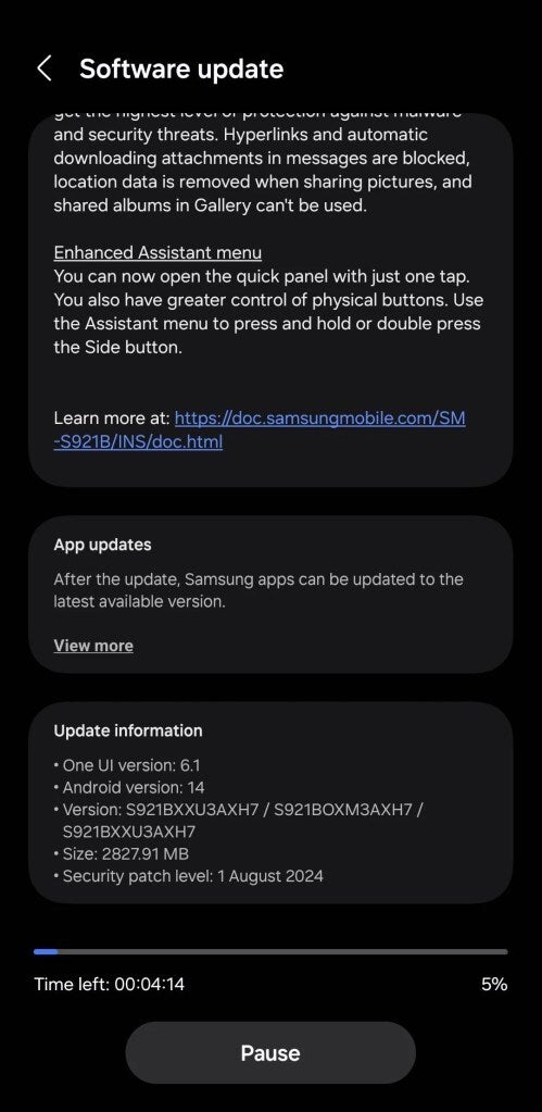 Screenshot of the OneUI 6.1.1 update rolling out