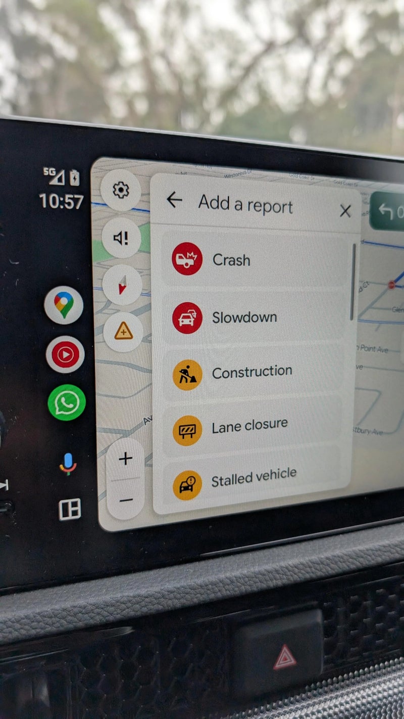 Google Maps incident reporting finally arrives on Android Auto