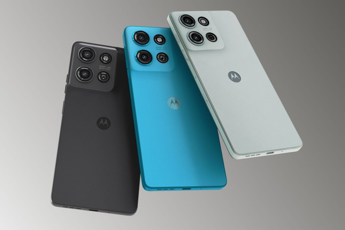 Moto G75 5G in three color options