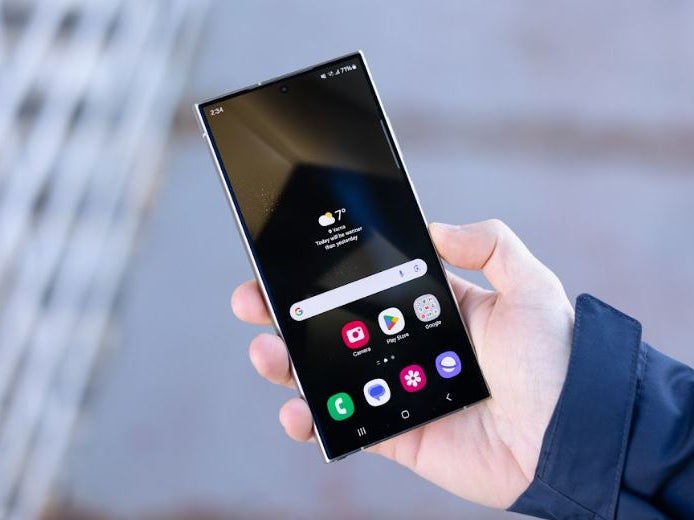 Modern phones really are just super advanced cameras, aren’t they? | Image credit — PhoneArena - Samsung reportedly working on incorporating an Apple Intelligence feature