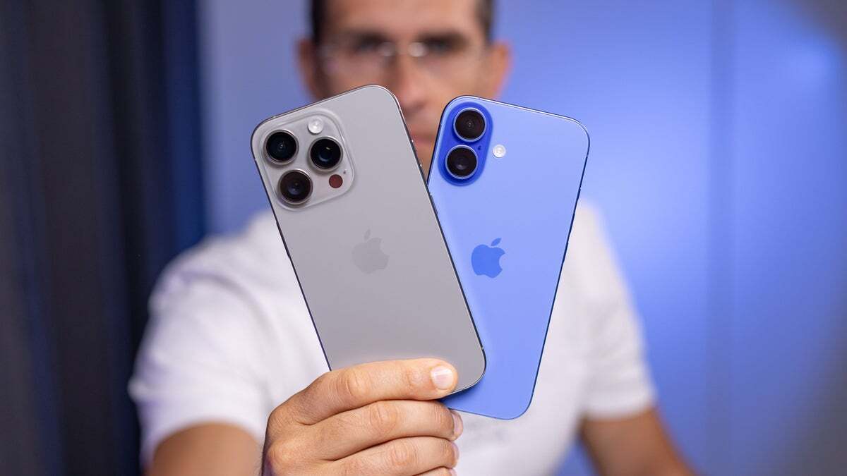 iPhone 16 Pro next to iPhone 16.