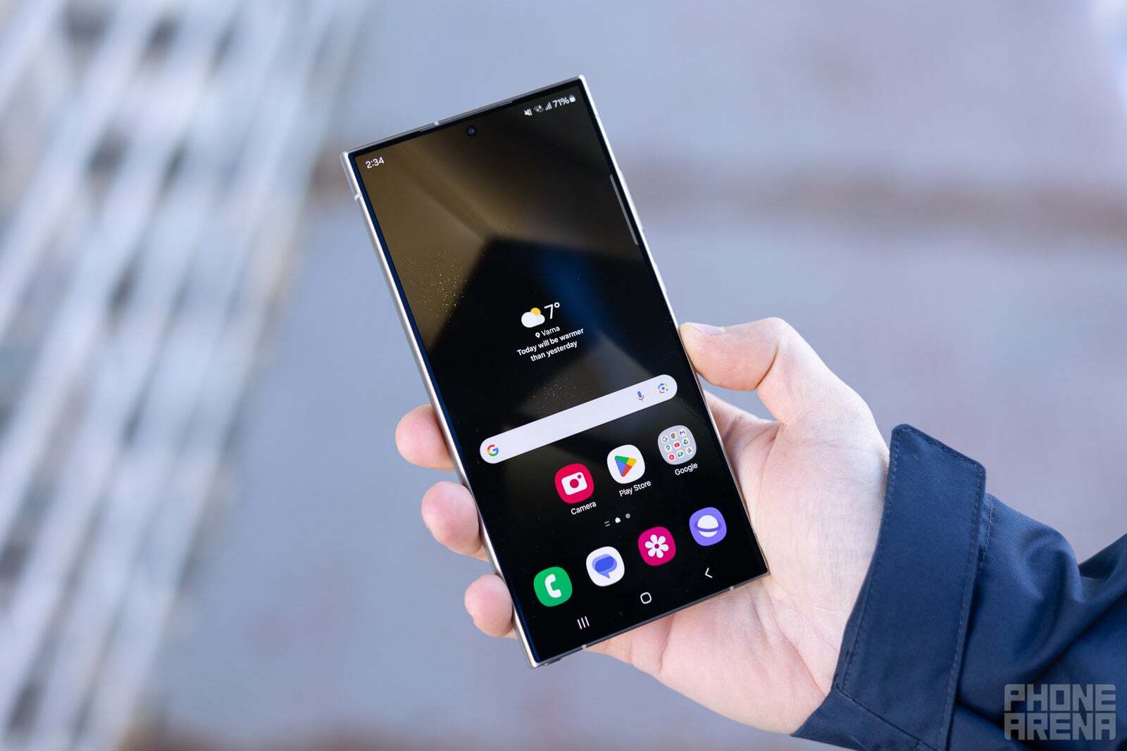 No screen, no phone. | Image credit – PhoneArena - I&#039;m allergic to the Galaxy S25 Ultra, but that display might just convert me