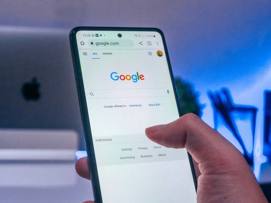 Image credit — Unsplash - Google reluctantly changes how its search engine works in the EU