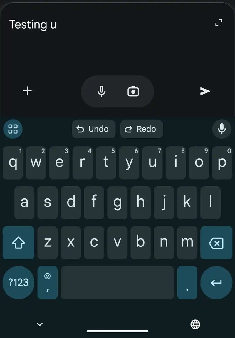 A screenshot of the Gboard app undo and redo buttons